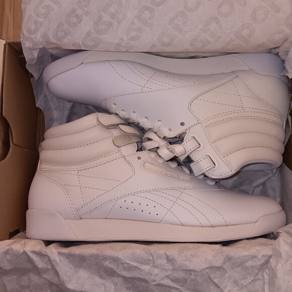 Reebok Classic hi-Top ladies sneakers - New in Box - Picture 4 of 12
